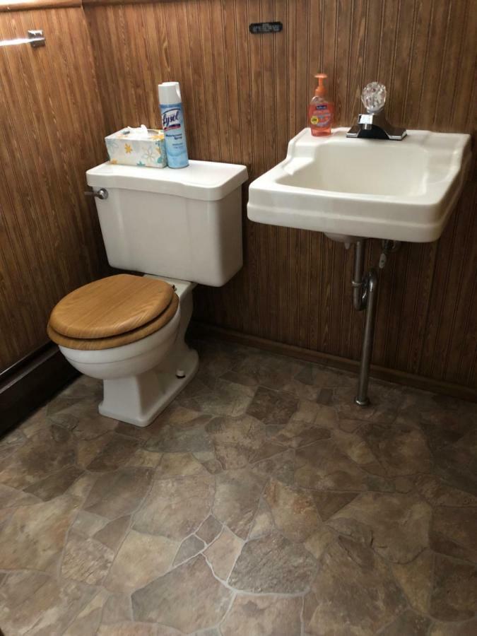 Colton Point Motel Wellsboro Buitenkant foto