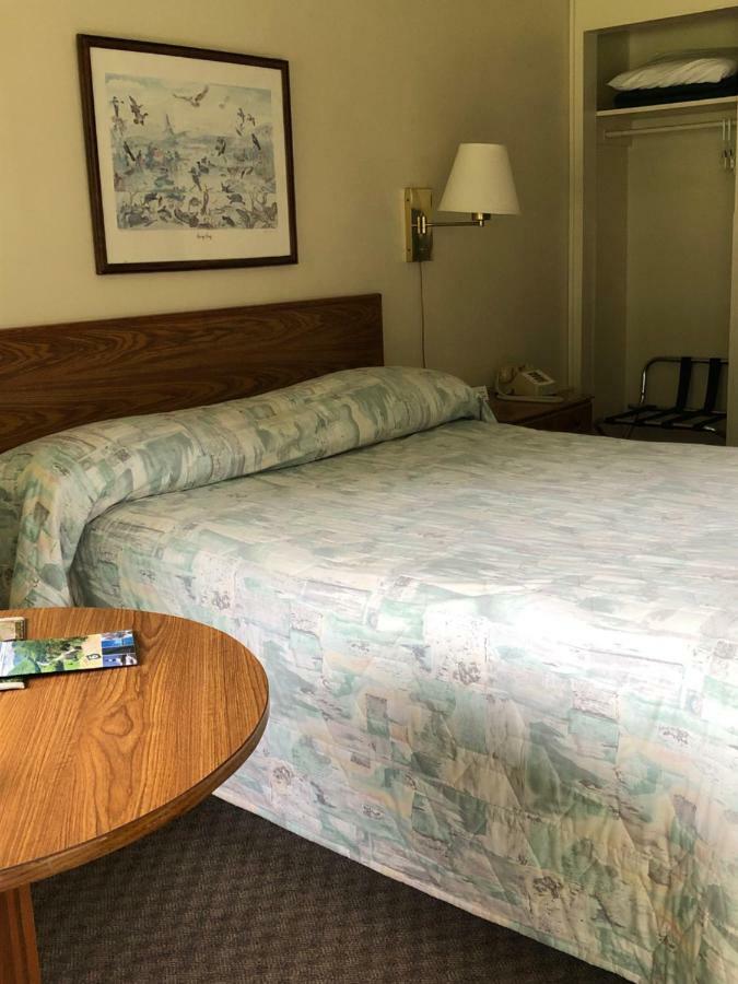 Colton Point Motel Wellsboro Buitenkant foto